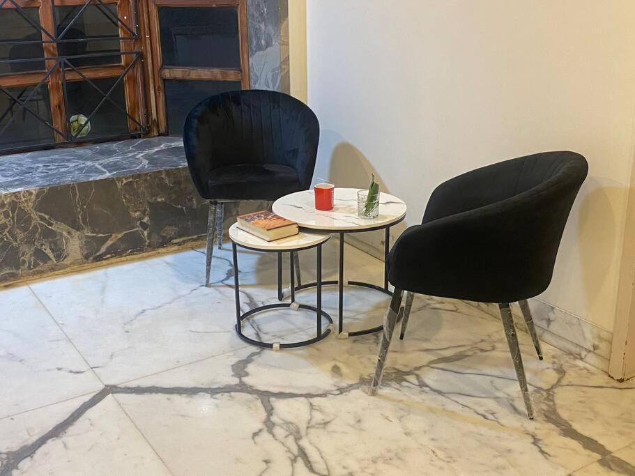 Bandra'S Prime Luxurious 2 Bhk Apartment Мумбай Екстериор снимка
